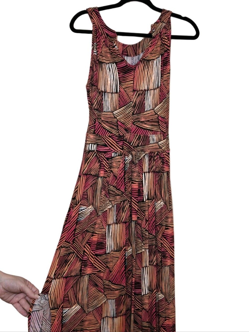 Calvin Klein Sleeveless Geometric Print Maxi Dress in Rust & Black - Picture 5 of 6